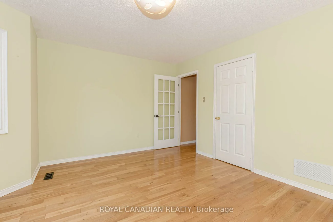 3940, Hazelridge, Lisgar, Mississauga