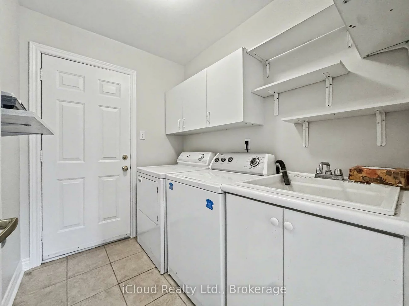 3849, Tacc, Churchill Meadows, Mississauga