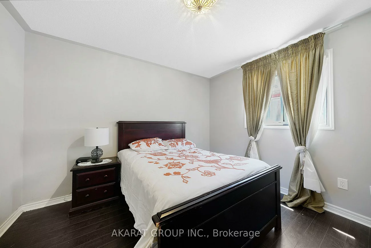 2365, Bankside, Central Erin Mills, Mississauga