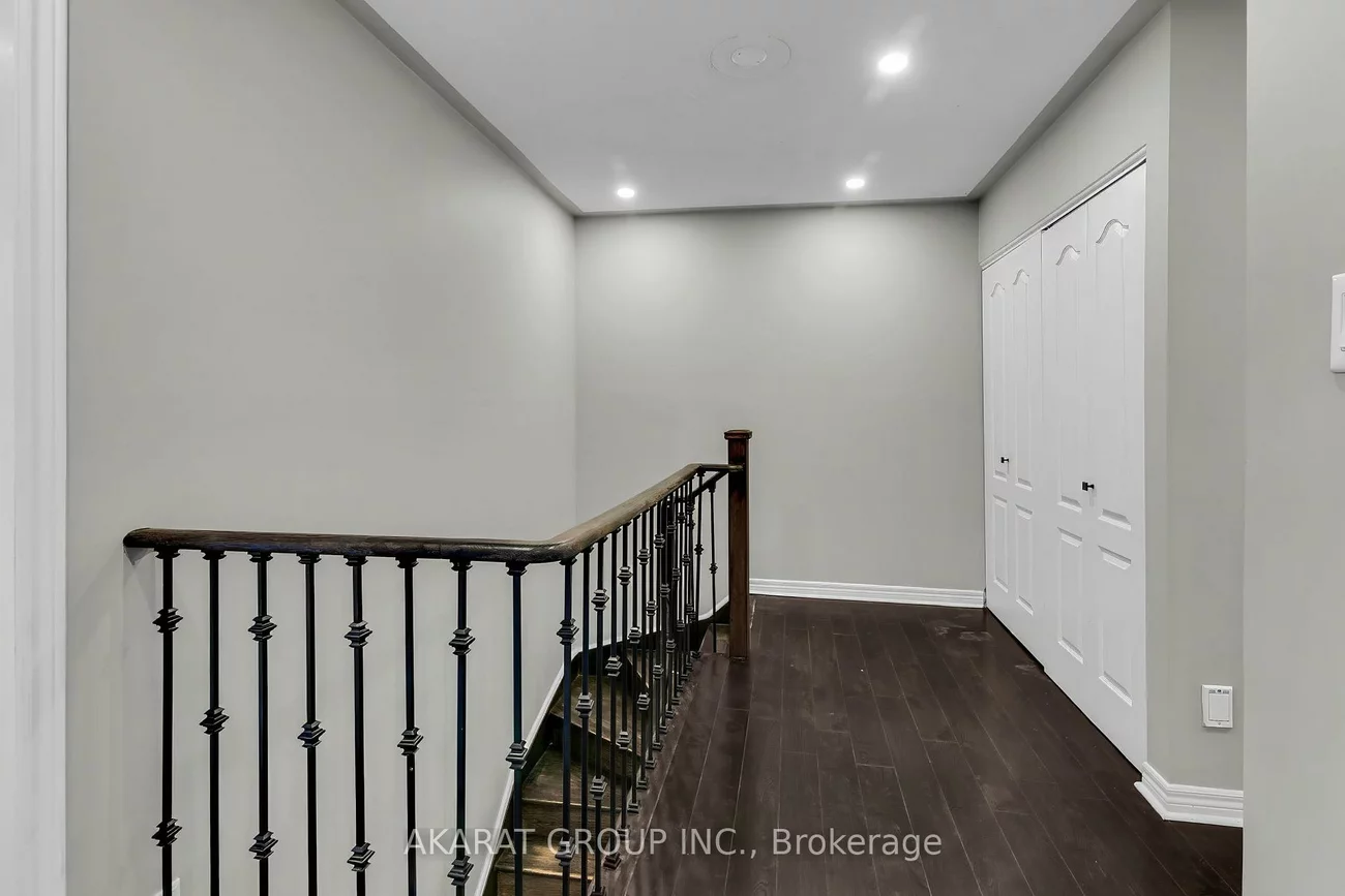 2365, Bankside, Central Erin Mills, Mississauga