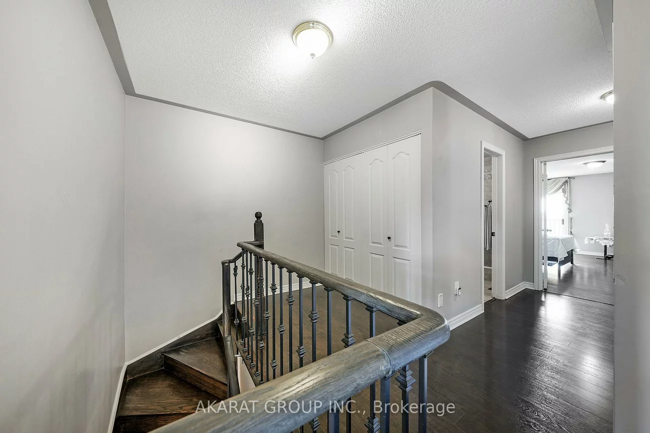 2365, Bankside, Central Erin Mills, Mississauga