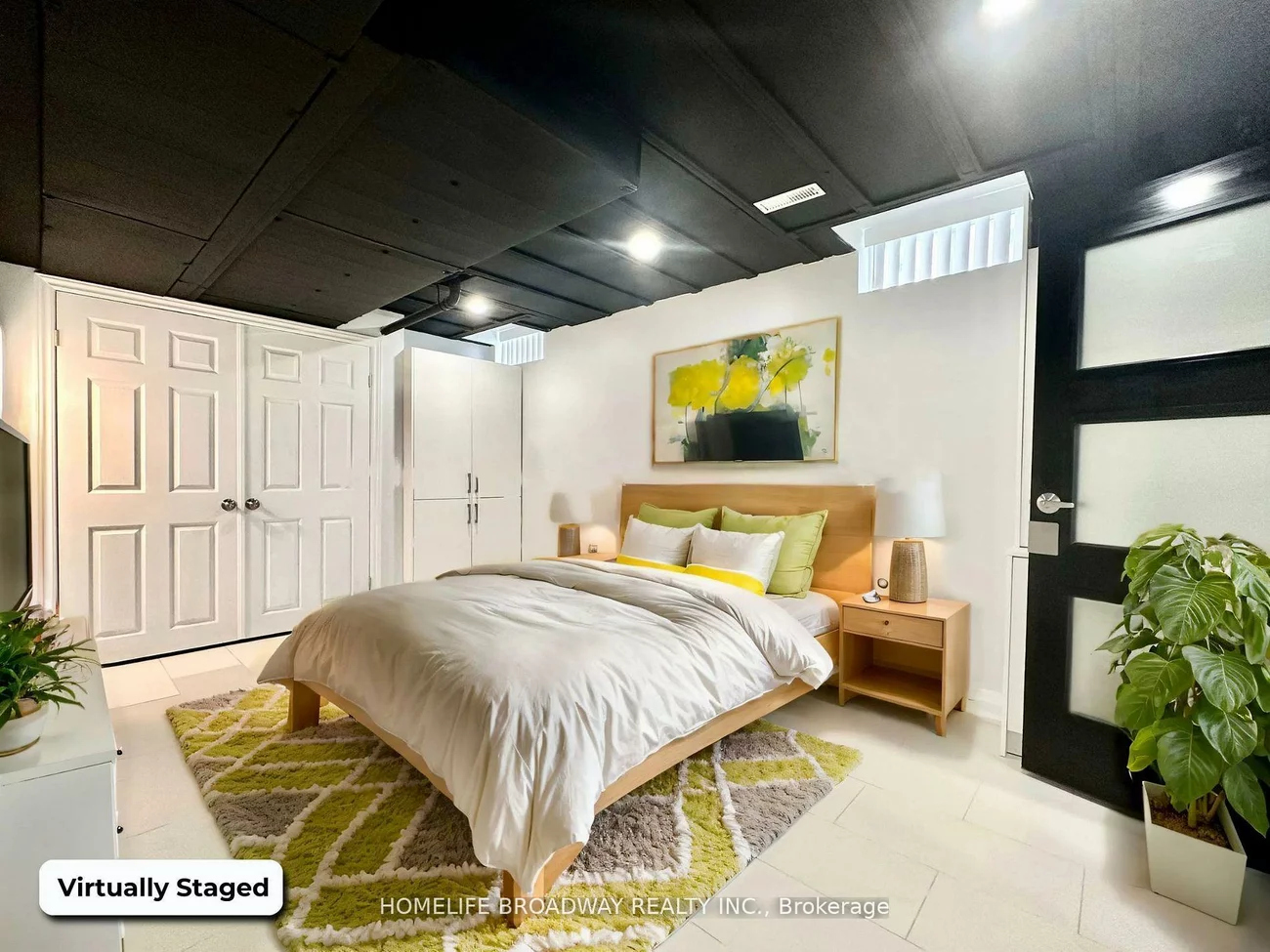 941, Blyleven, East Credit, Mississauga