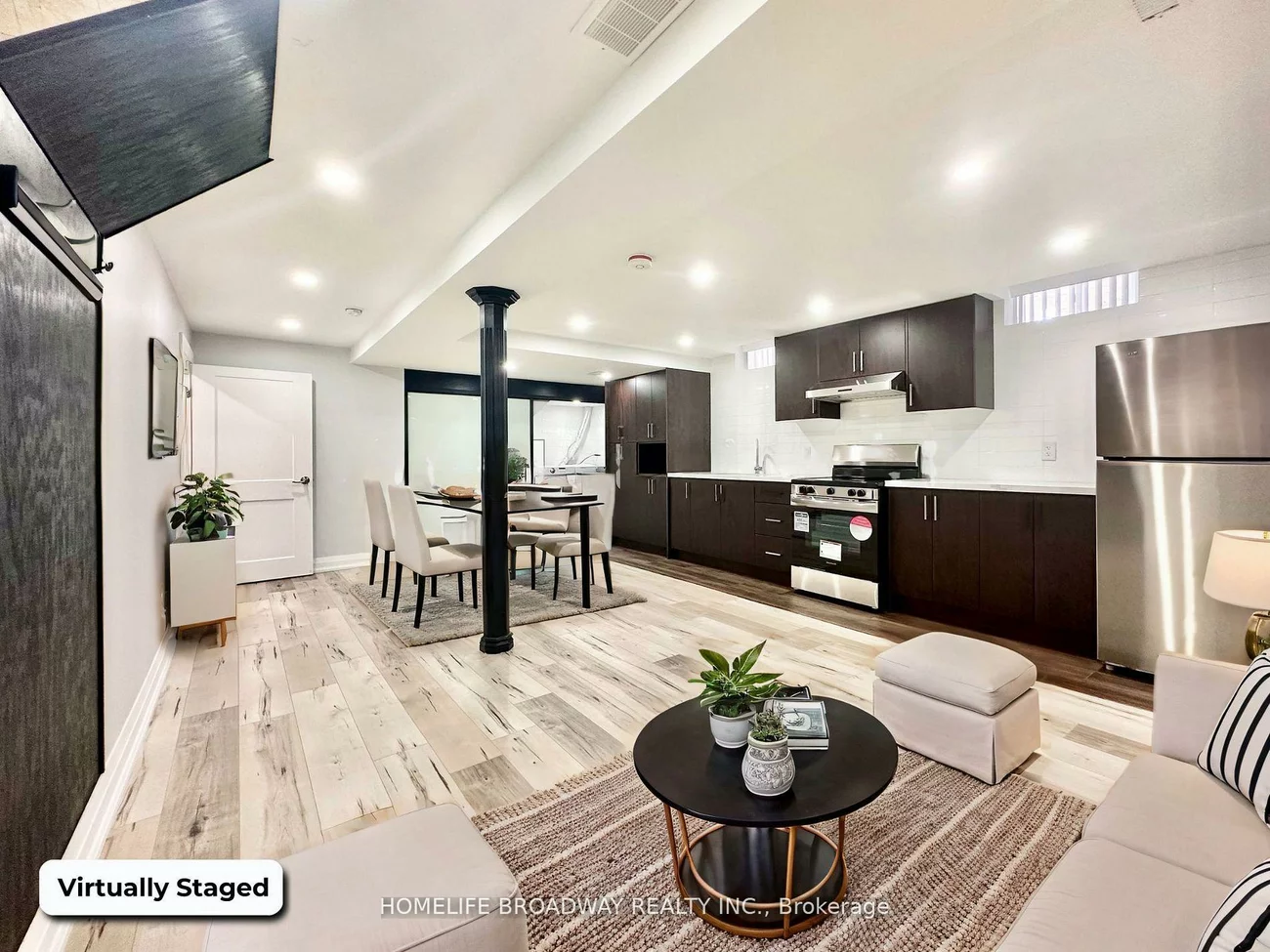 941, Blyleven, East Credit, Mississauga