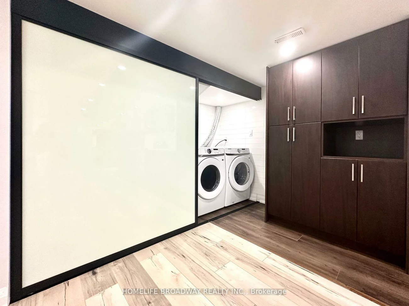 941, Blyleven, East Credit, Mississauga