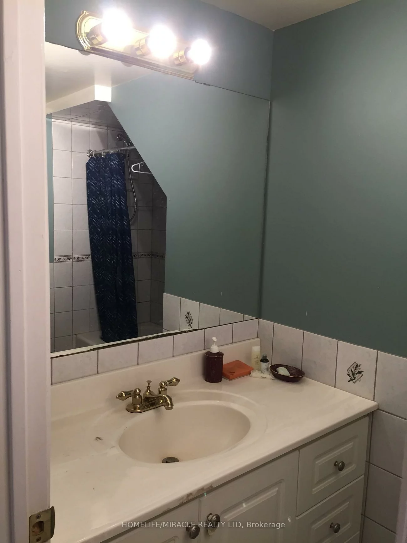 6748, Kazoo, Meadowvale Village, Mississauga