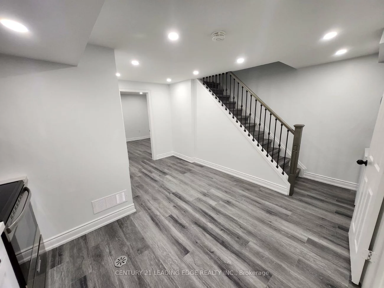 6409, Saratoga, Lisgar, Mississauga