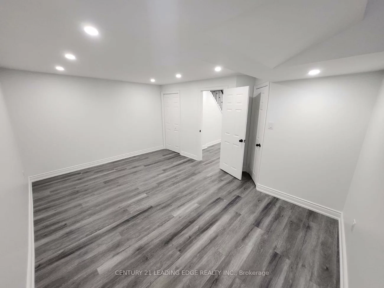 6409, Saratoga, Lisgar, Mississauga