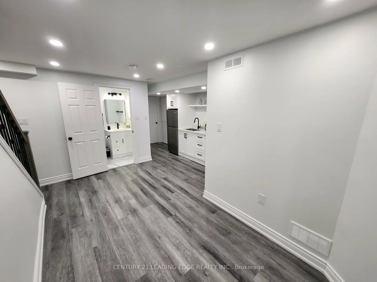 6409, Saratoga, Lisgar, Mississauga