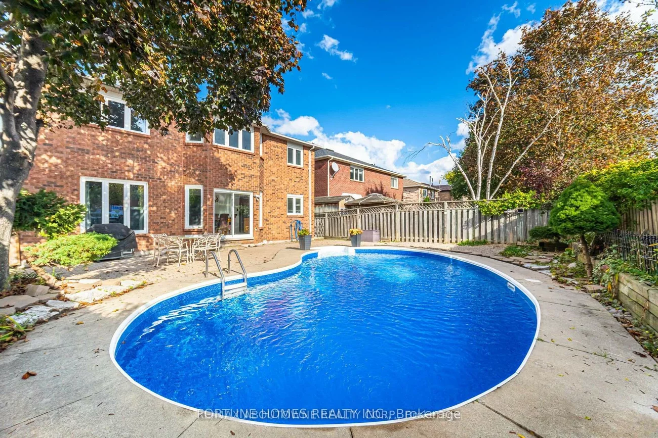 3704, Ketchum, Erin Mills, Mississauga