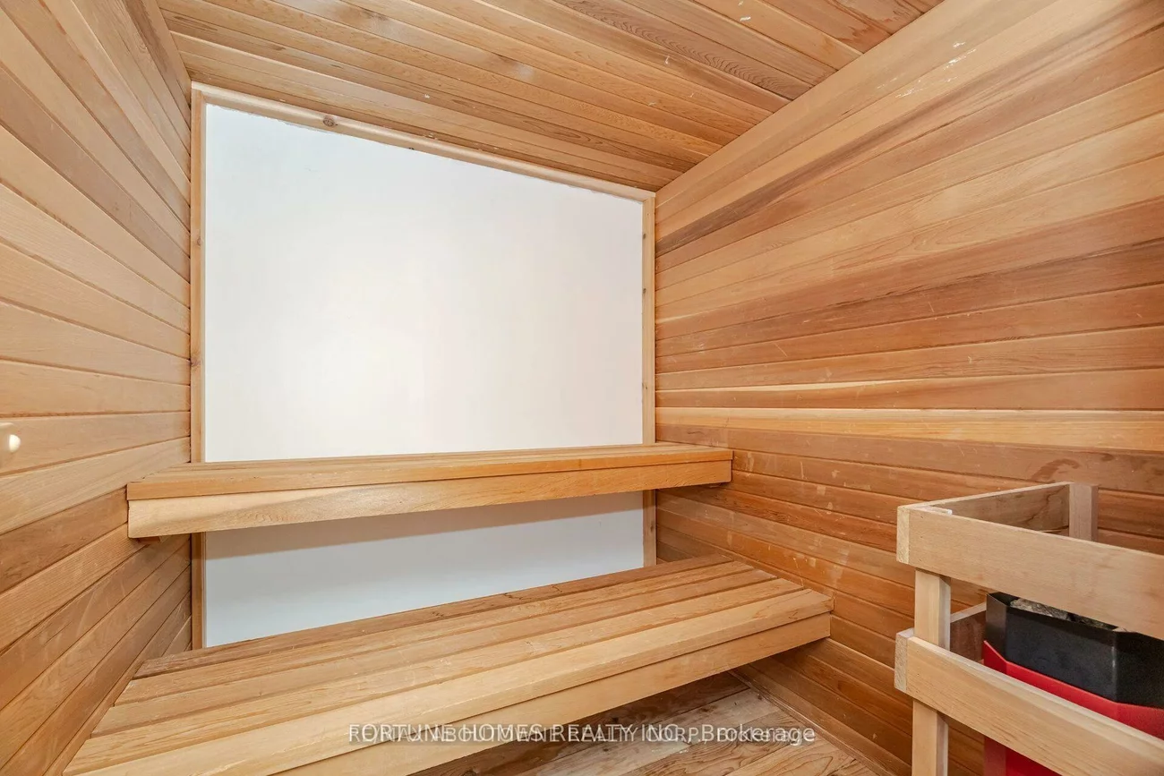 3704, Ketchum, Erin Mills, Mississauga