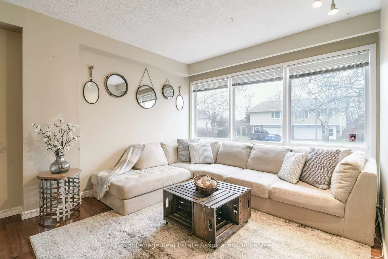 2407, Mainroyal, Erin Mills, Mississauga