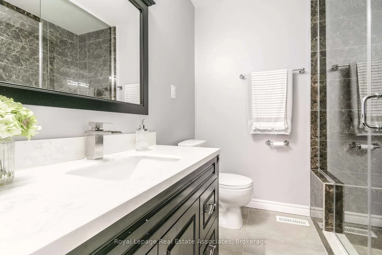 2407, Mainroyal, Erin Mills, Mississauga