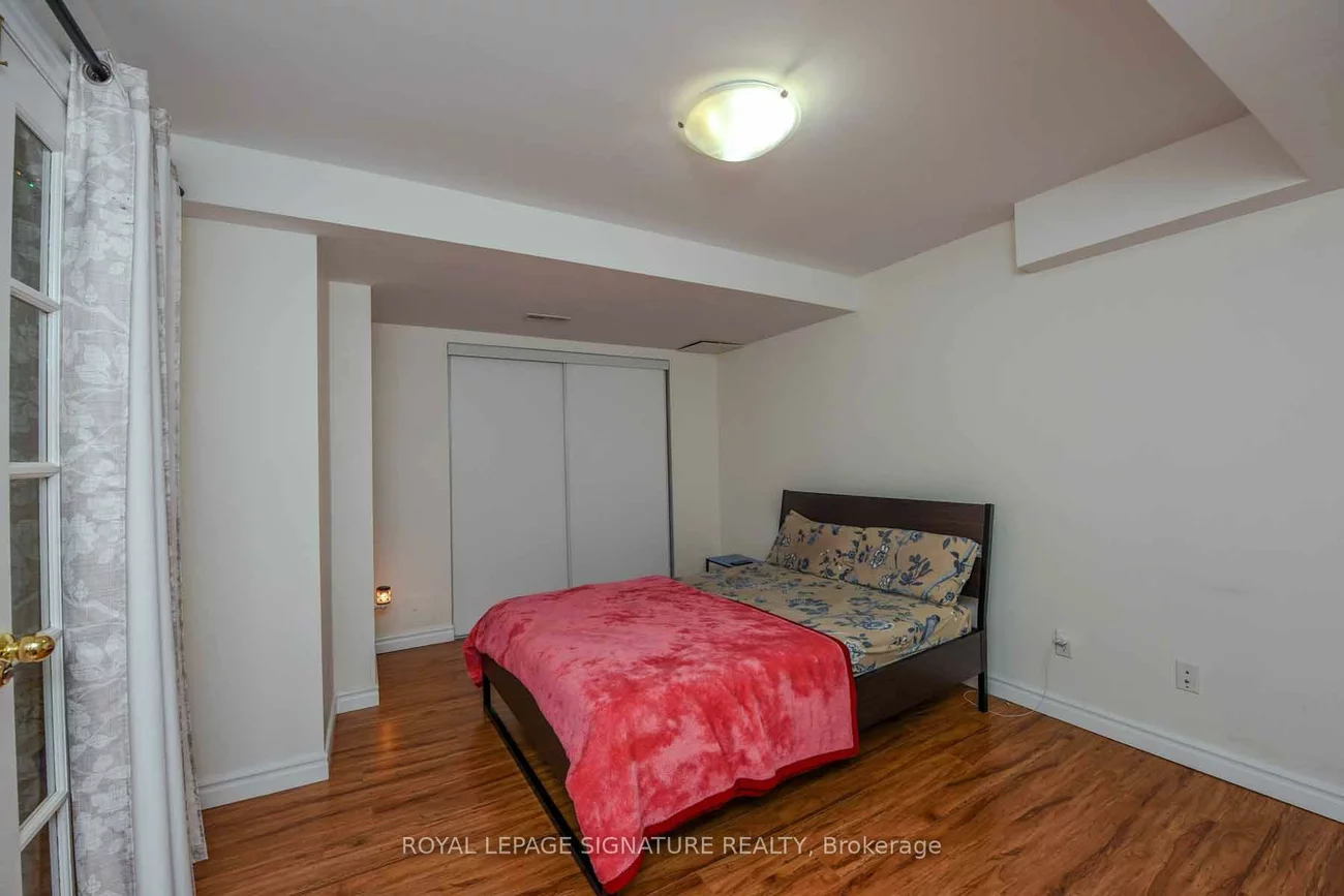 5278, Pedalina, Hurontario, Mississauga