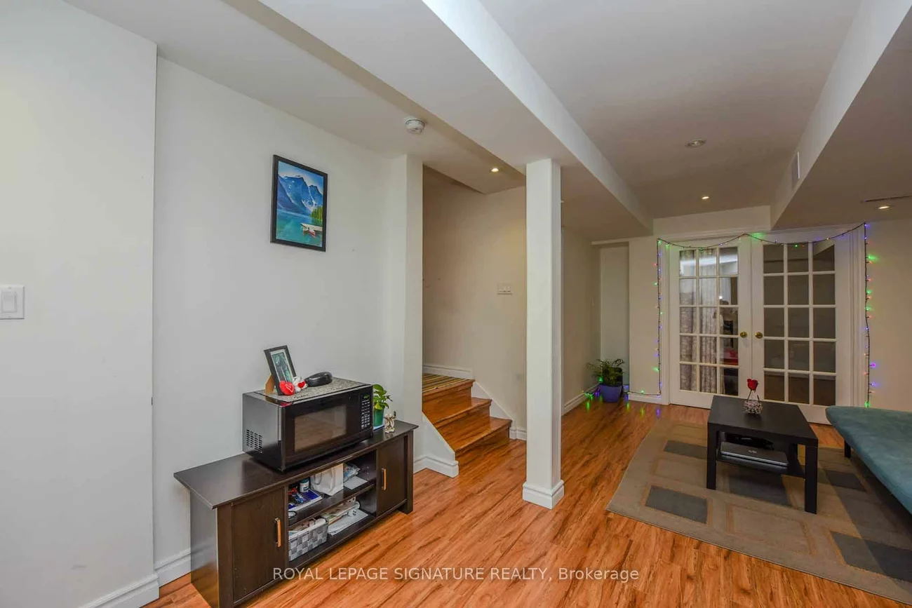 5278, Pedalina, Hurontario, Mississauga