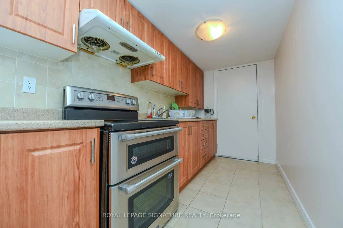 5278, Pedalina, Hurontario, Mississauga