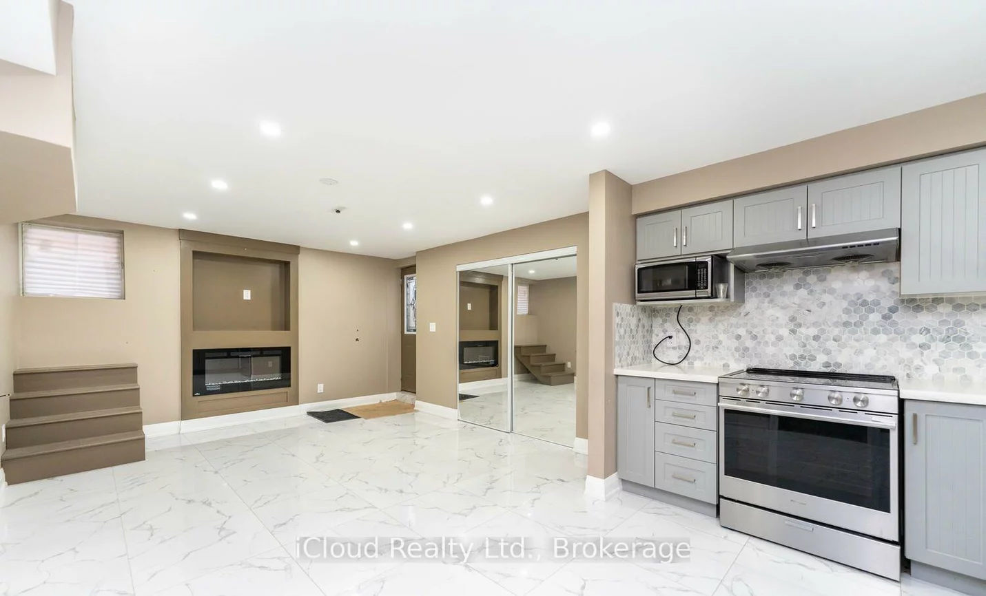 6289, Donway, East Credit, Mississauga