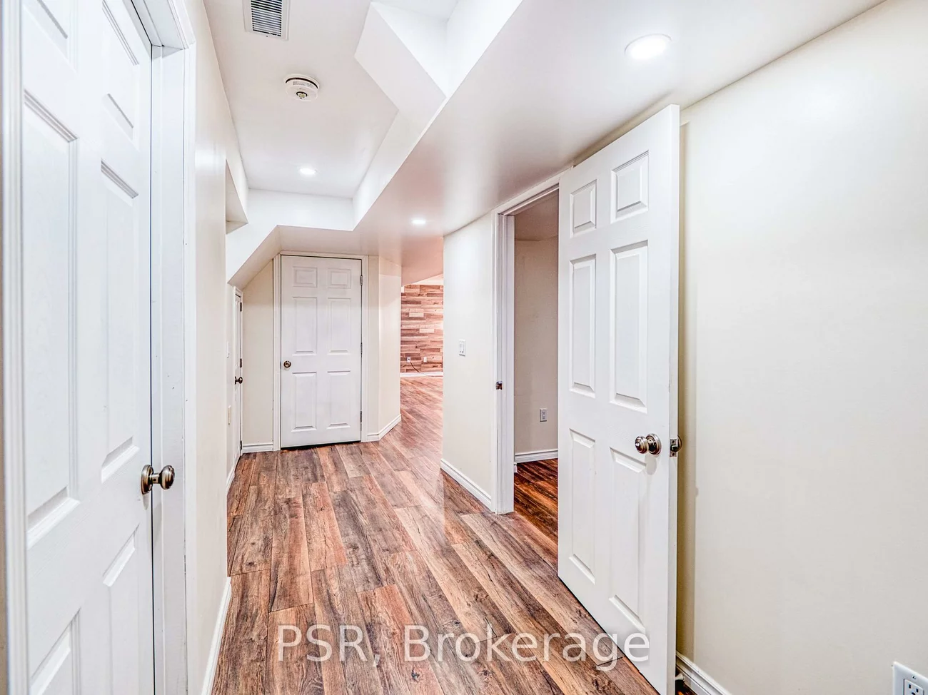 6408, Newcombe, East Credit, Mississauga