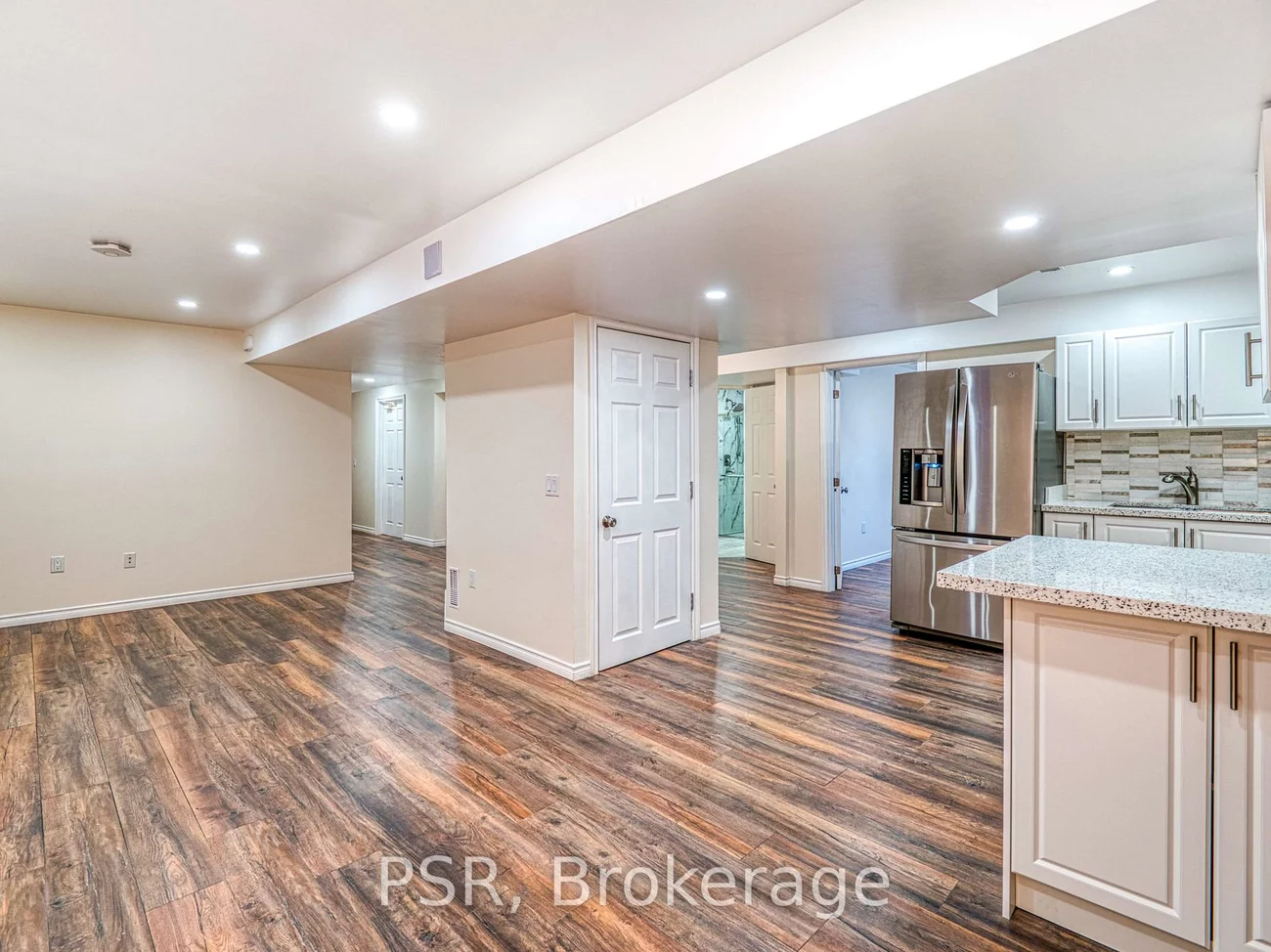 6408, Newcombe, East Credit, Mississauga