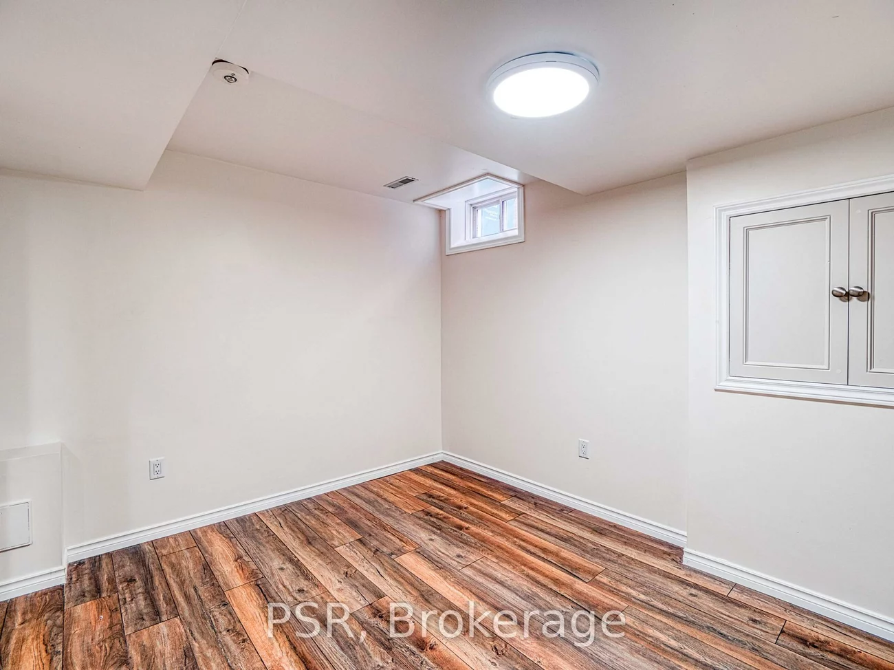 6408, Newcombe, East Credit, Mississauga