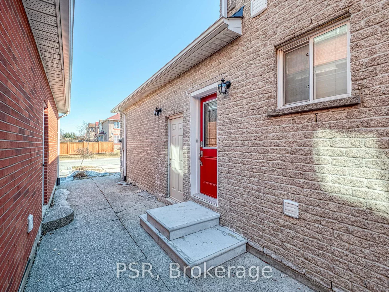 6408, Newcombe, East Credit, Mississauga