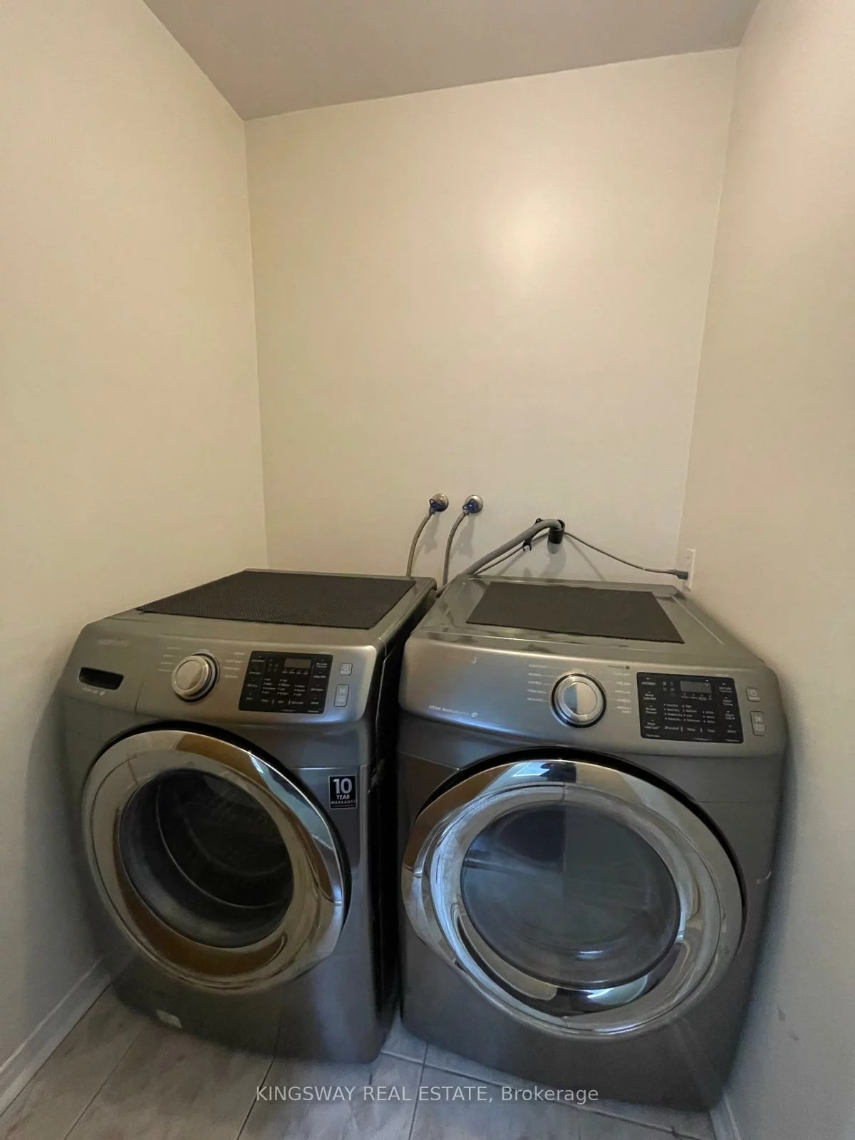 1267, Bantham St, East Credit, Mississauga