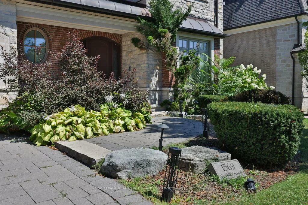 1569, Glenhill, Lorne Park, Mississauga
