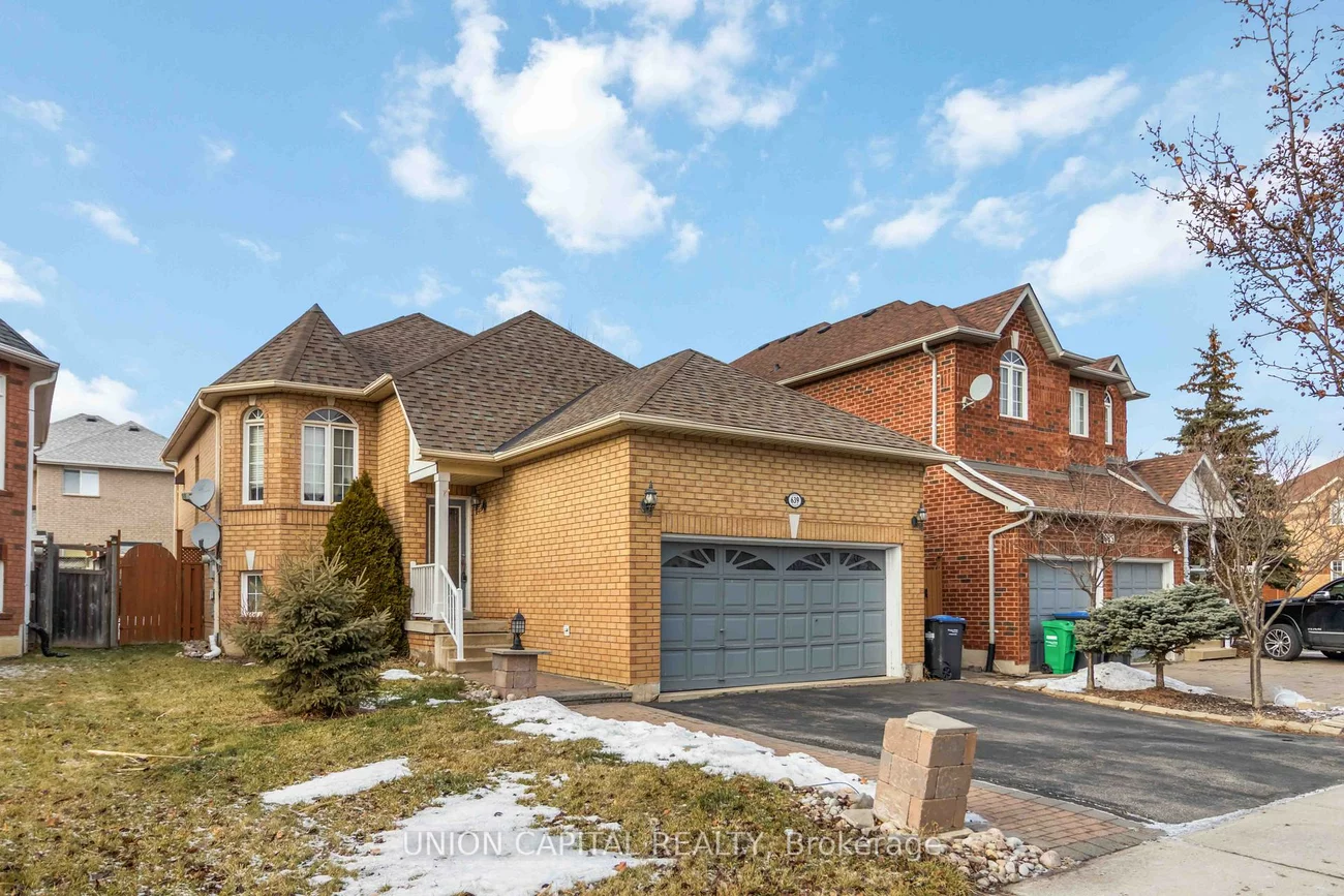 639, Twain, Meadowvale Village, Mississauga