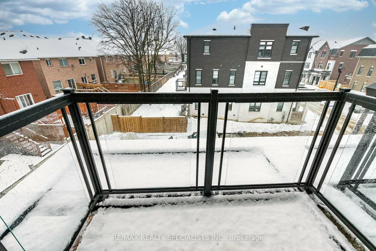 5907, Saigon, East Credit, Mississauga