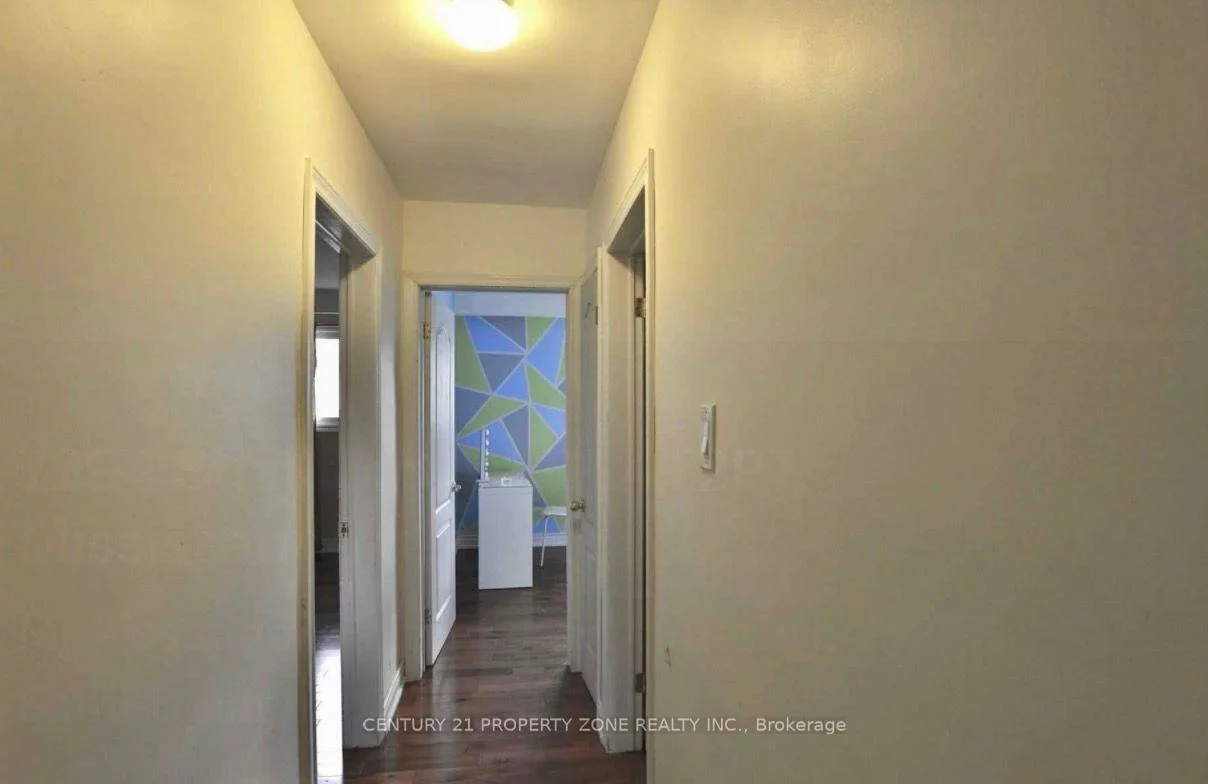 7294, Shallford, Malton, Mississauga