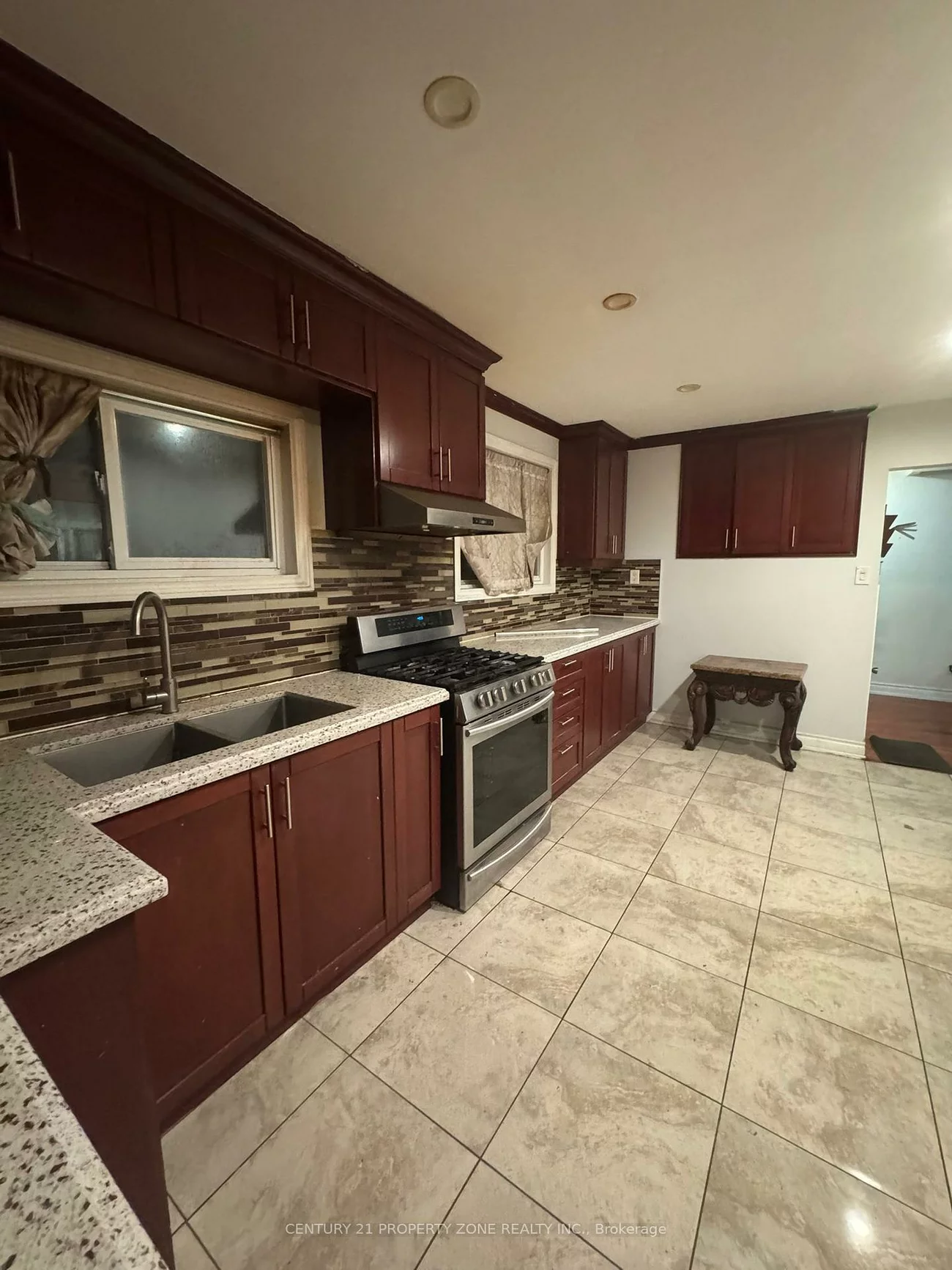 7294, Shallford, Malton, Mississauga