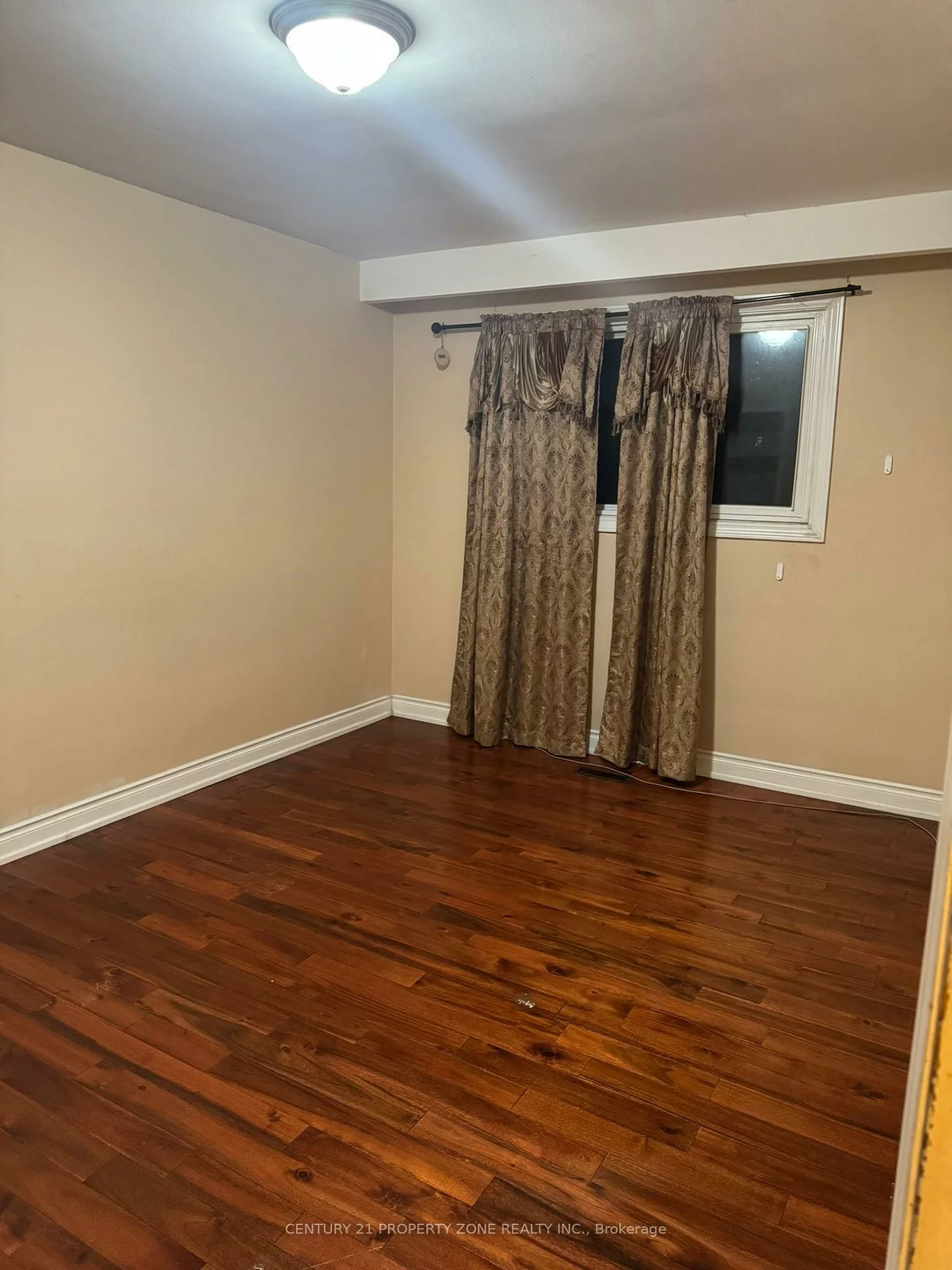 7294, Shallford, Malton, Mississauga