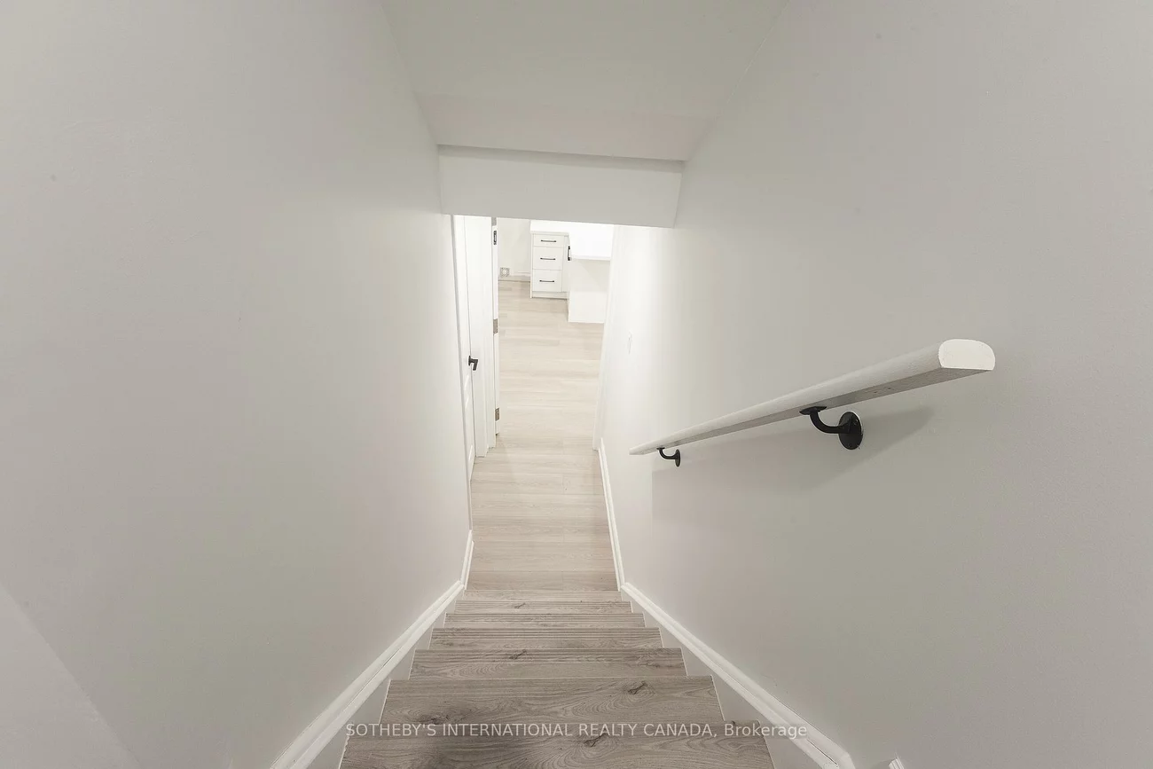 1182, Blueheron, East Credit, Mississauga