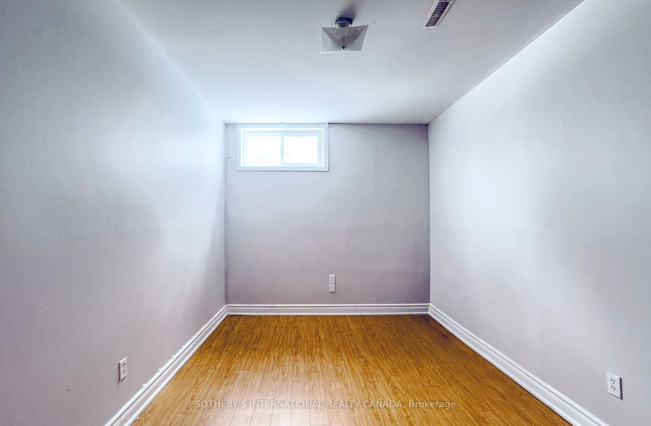 3240, Trisha, Mississauga Valleys, Mississauga