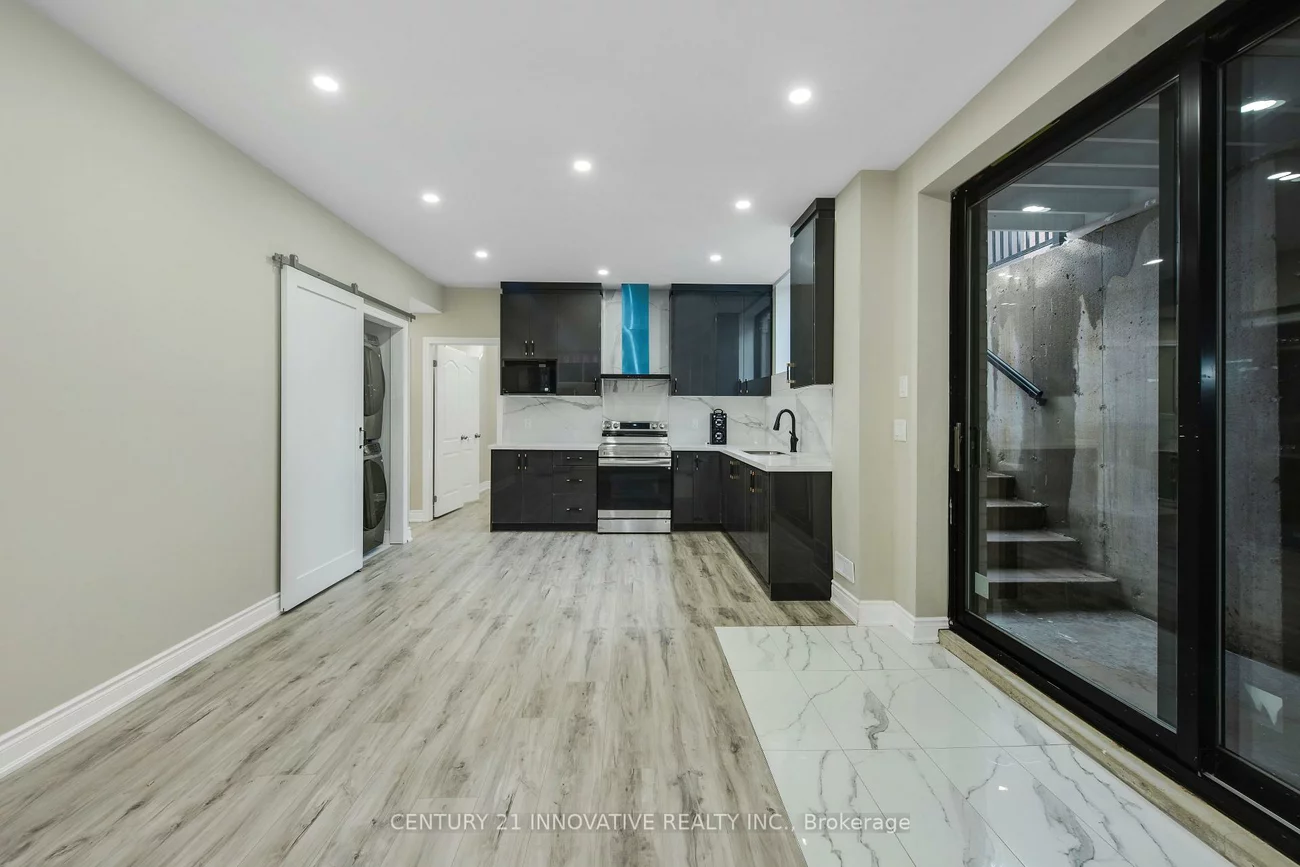 7160, Justine, Malton, Mississauga