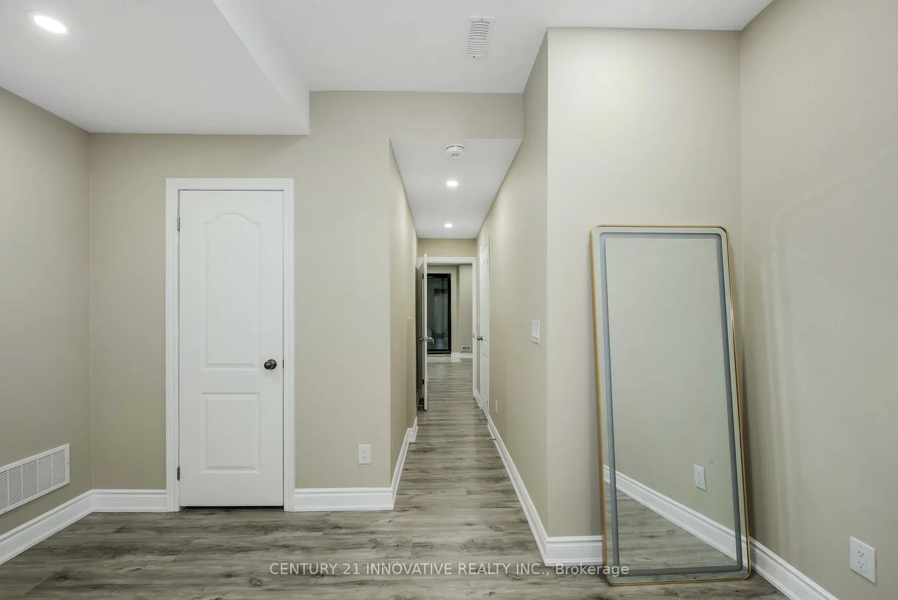 7160, Justine, Malton, Mississauga