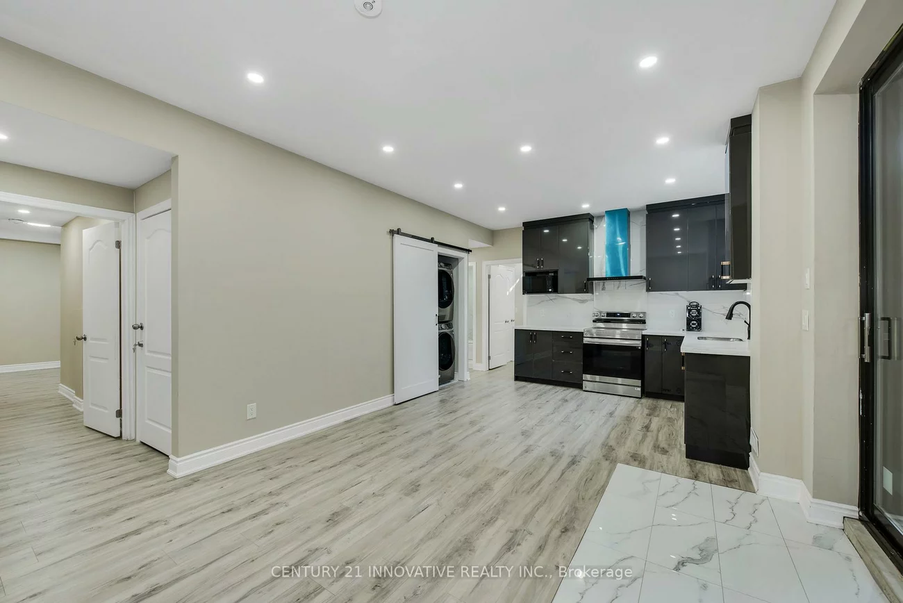 7160, Justine, Malton, Mississauga