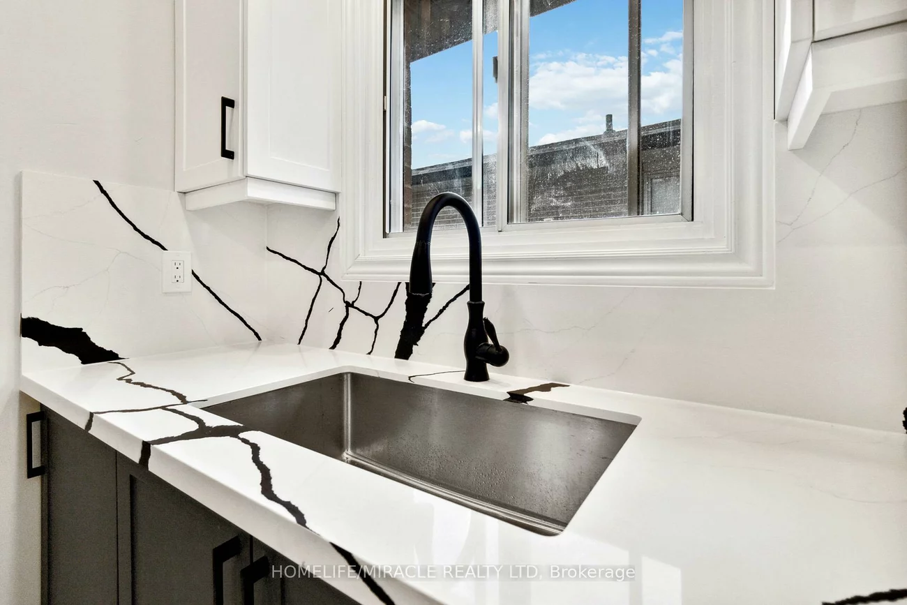 3642, Ellengale, Erindale, Mississauga