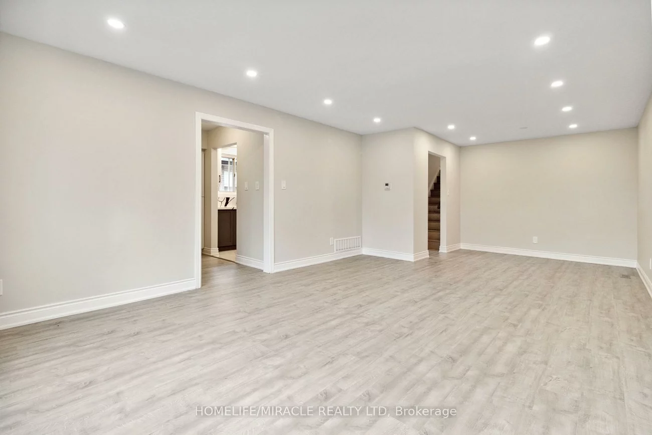 3642, Ellengale, Erindale, Mississauga