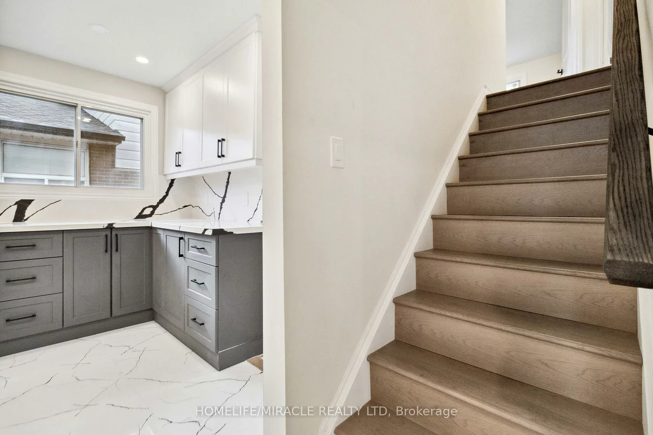 3642, Ellengale, Erindale, Mississauga