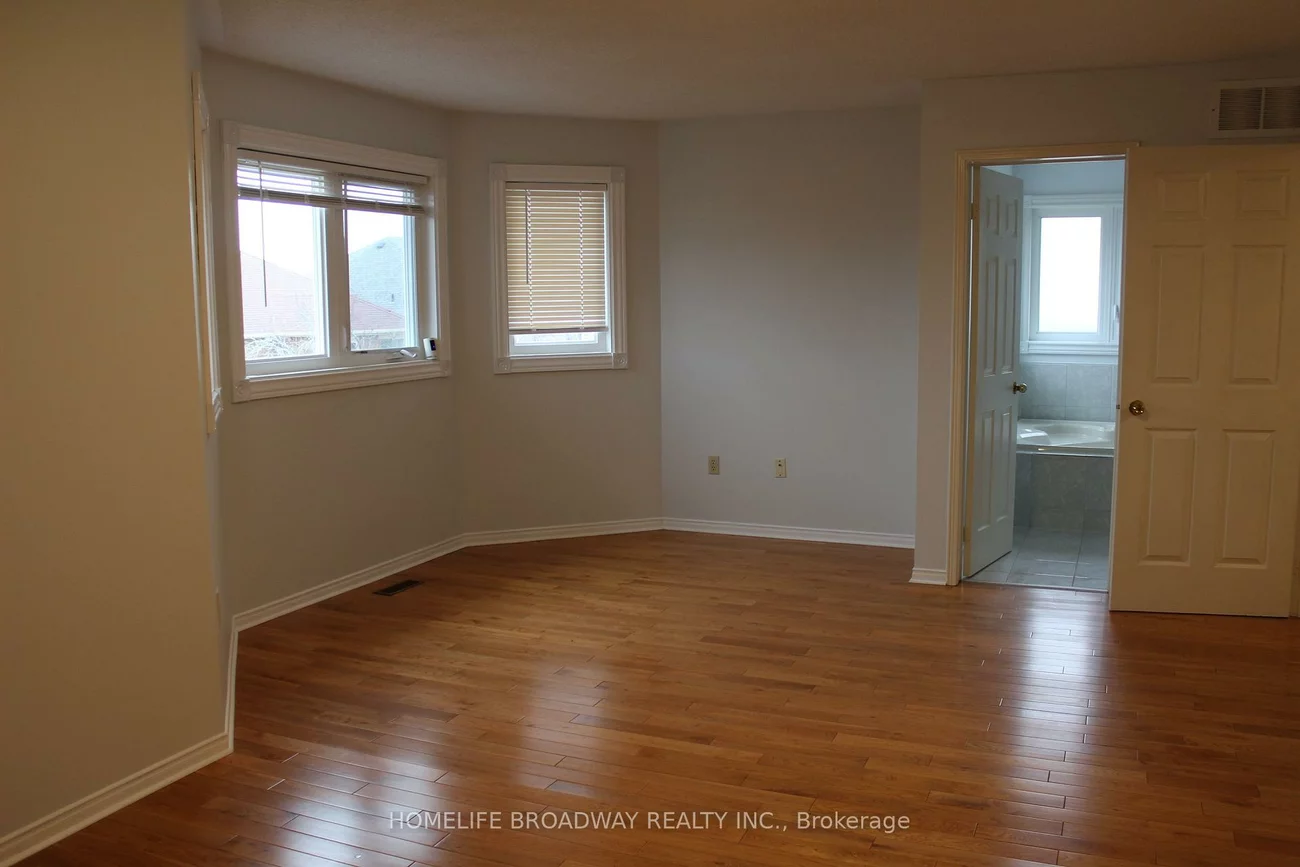 5202, Buttermill, East Credit, Mississauga