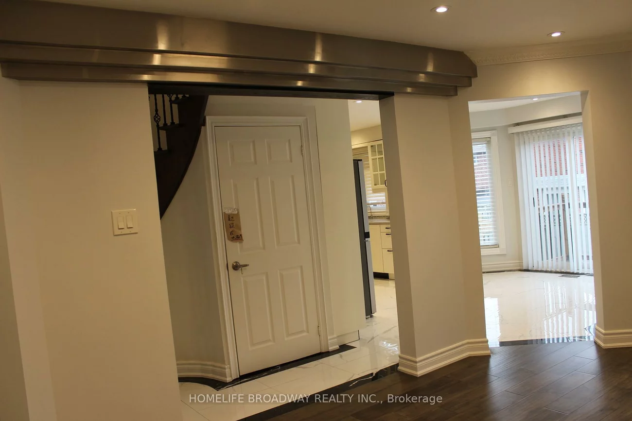 5202, Buttermill, East Credit, Mississauga