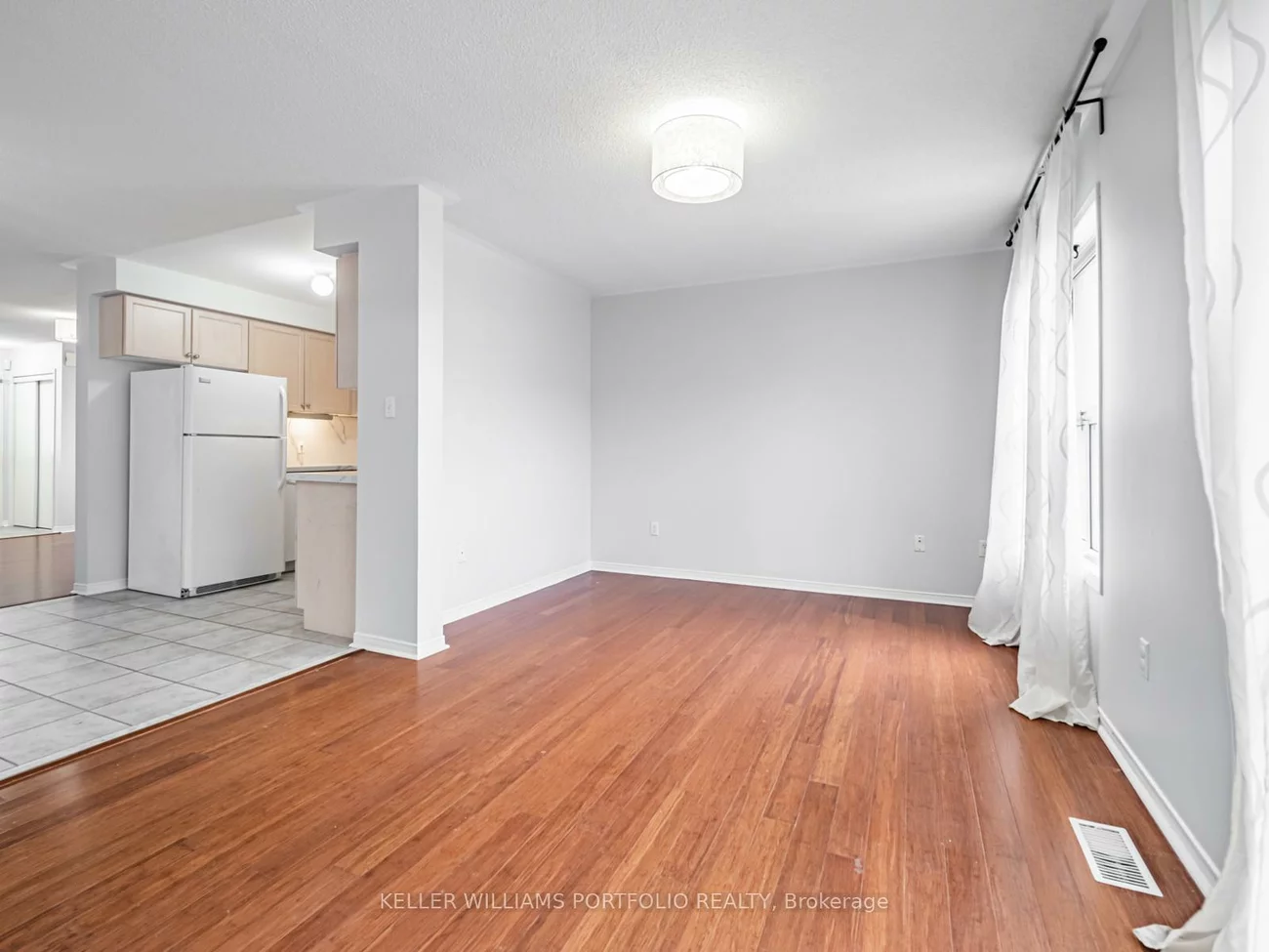 7160, Waldorf, Meadowvale Village, Mississauga