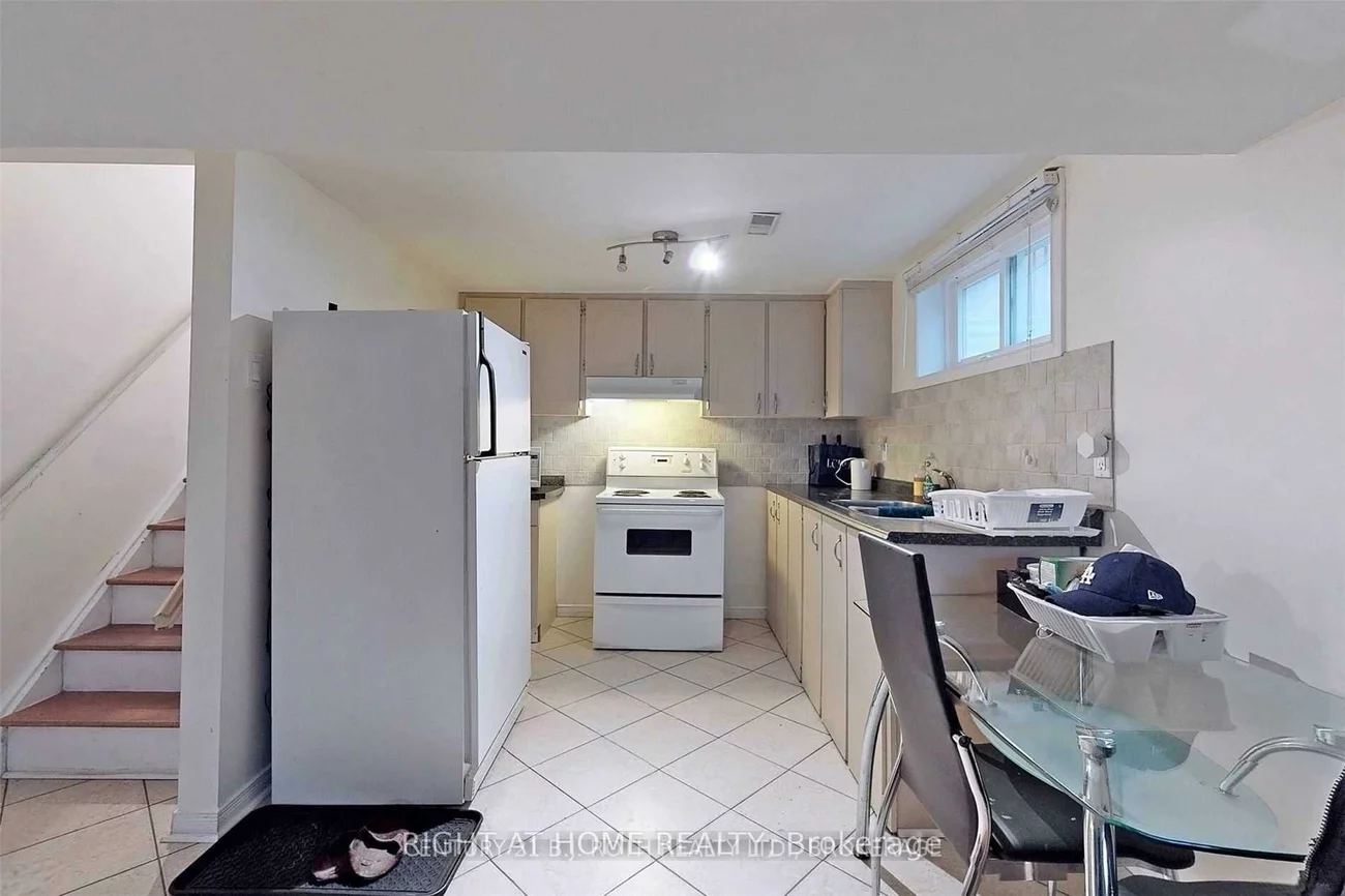 1658, Corkstone, Rathwood, Mississauga