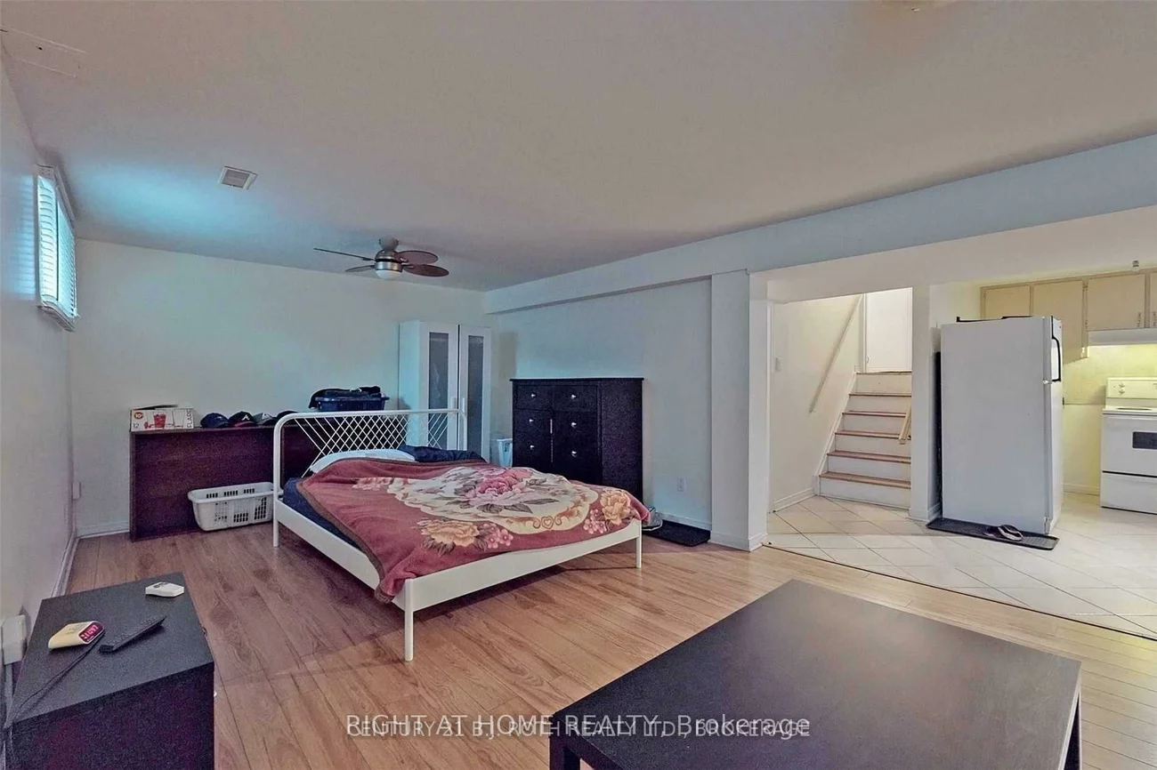 1658, Corkstone, Rathwood, Mississauga