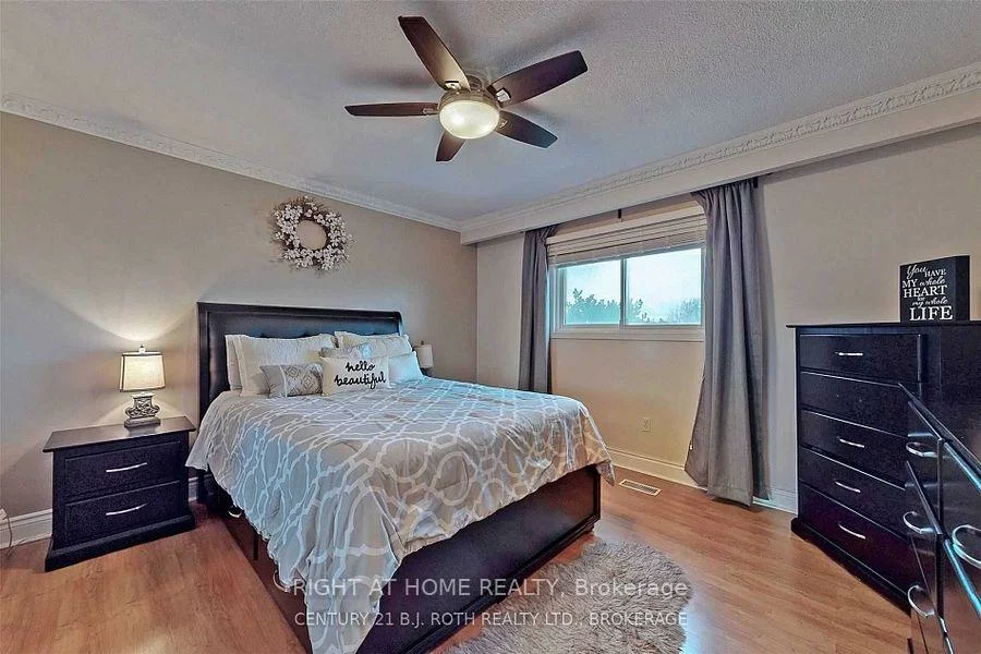 1658, Corkstone, Rathwood, Mississauga