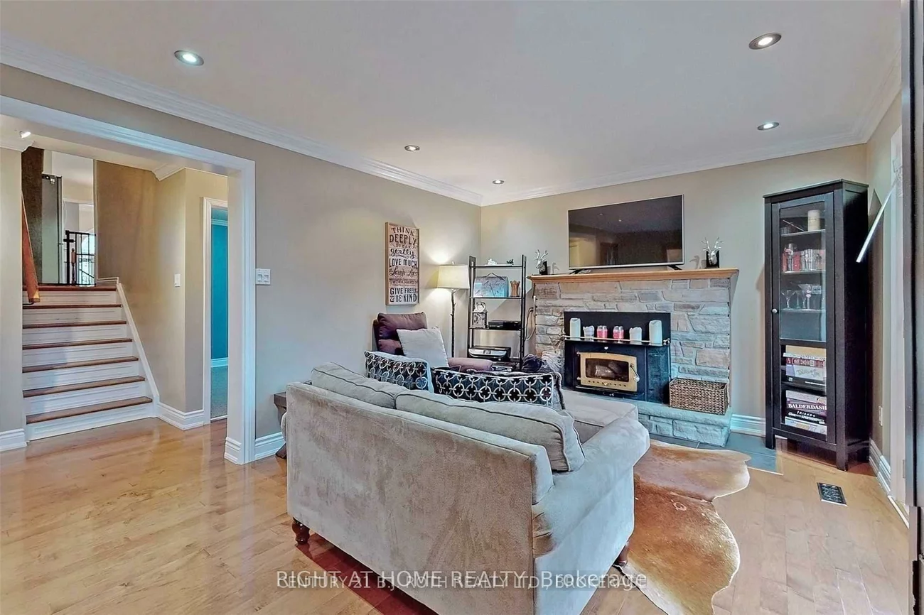 1658, Corkstone, Rathwood, Mississauga