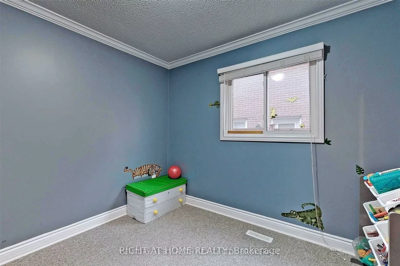 1658, Corkstone, Rathwood, Mississauga