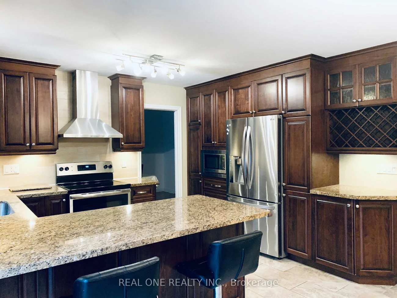 1759, Sherwood Forrest, Sheridan, Mississauga