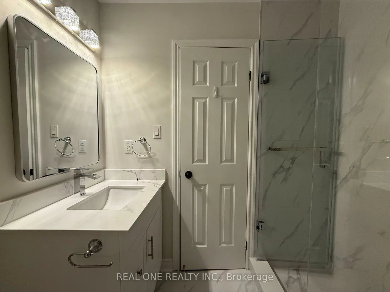 1759, Sherwood Forrest, Sheridan, Mississauga