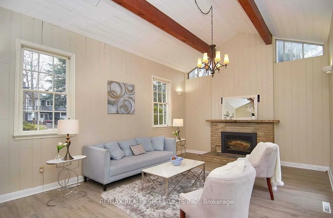 1395, Lorne Park, Lorne Park, Mississauga